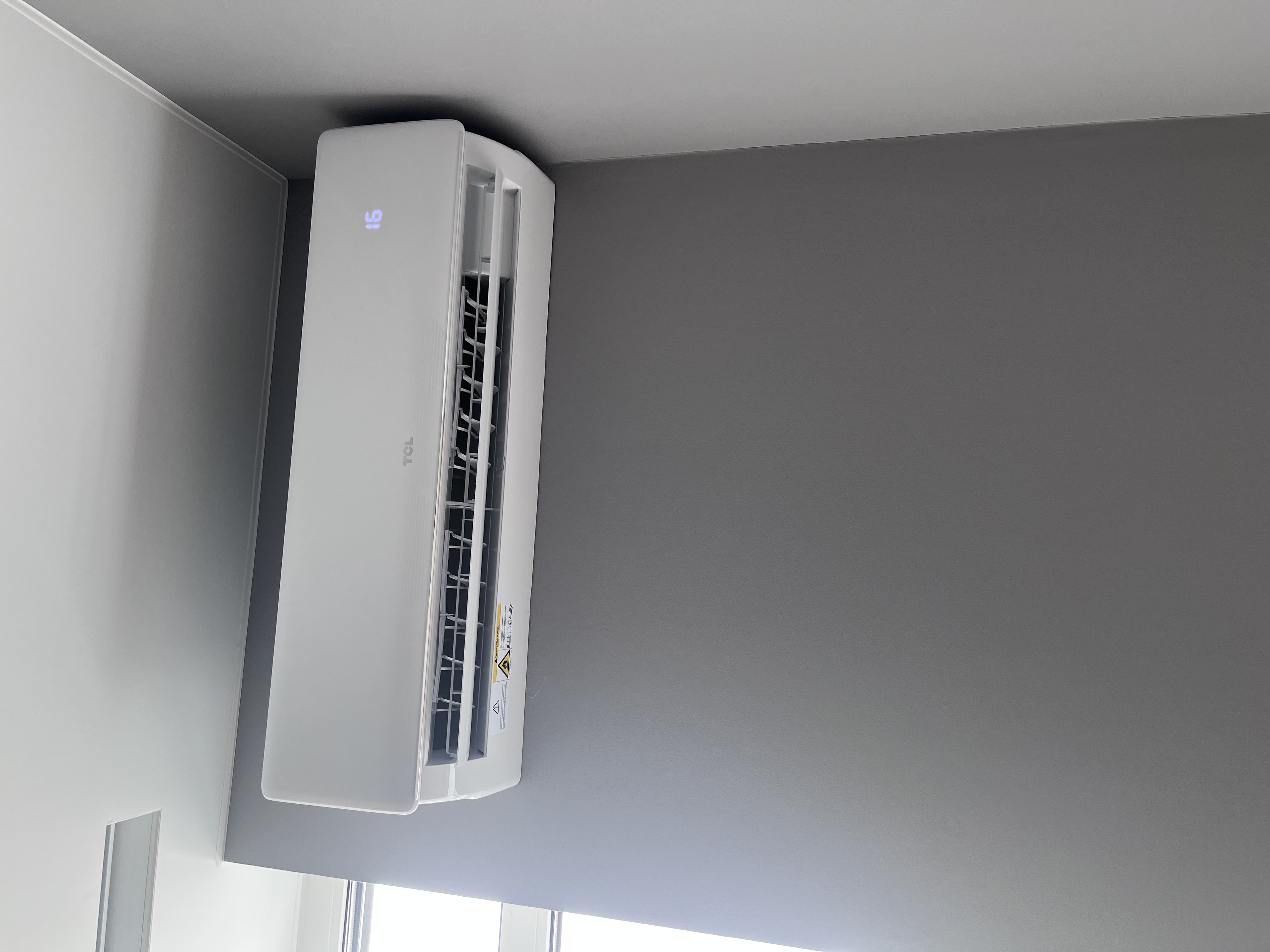 TAC-09CHSD/XAB1I Inverter R32 WI-FI Ready